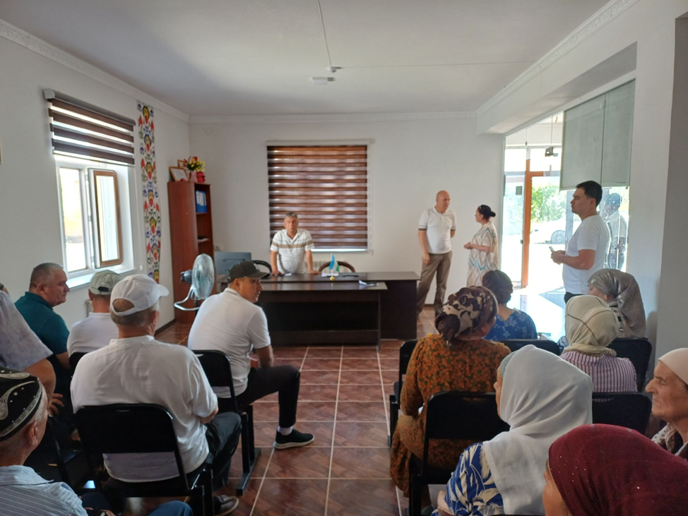 🔰 Aholi salomatligini saqlash maqsadida olib borilayotgan "Yangicha mahallabay" ishlash dasturi boʻyicha yigʻilish oʻtkazildi.